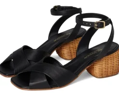 Andre Assous Winona Women's