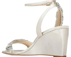 Badgley Mischka Blakeley Women's