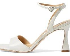 Badgley Mischka Cady Women's