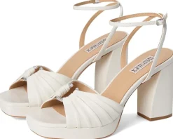 Badgley Mischka Veda Women's