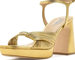 Badgley Mischka Winslet Women's