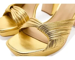 Badgley Mischka Winslet Women's