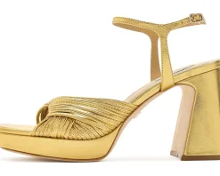 Badgley Mischka Winslet Women's