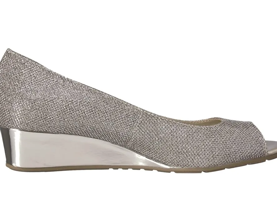 Bandolino Candra Women's
