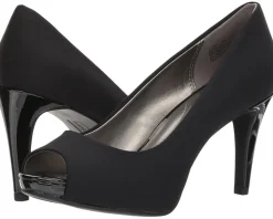 Bandolino Rainaa Women's