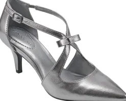 Bandolino Zeffer Pump Women's