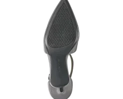 Bandolino Zeffer Pump Women's