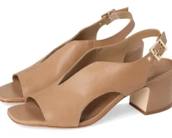 Bernardo Bedford Women's