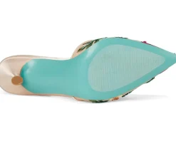 Blue by Betsey Johnson April Pump Women's