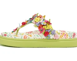 Blue by Betsey Johnson Kammeron Women's