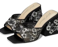 Blue by Betsey Johnson Roo Women's