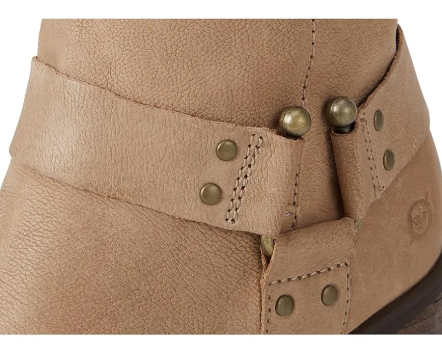 Born Dakota Women's