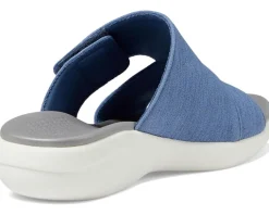 Bzees Carefree Wedge Sandals Women's