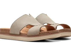Clarks Arwell Walk Women's