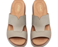 Clarks Arwell Walk Women's