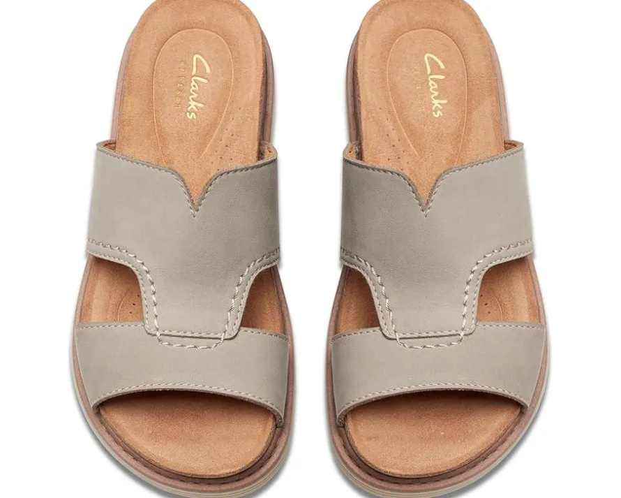 Clarks Arwell Walk Women's