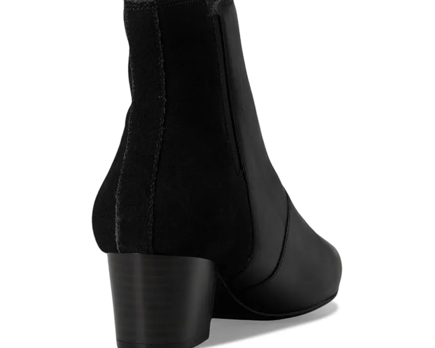 Clarks Ellanie Vibe Women's