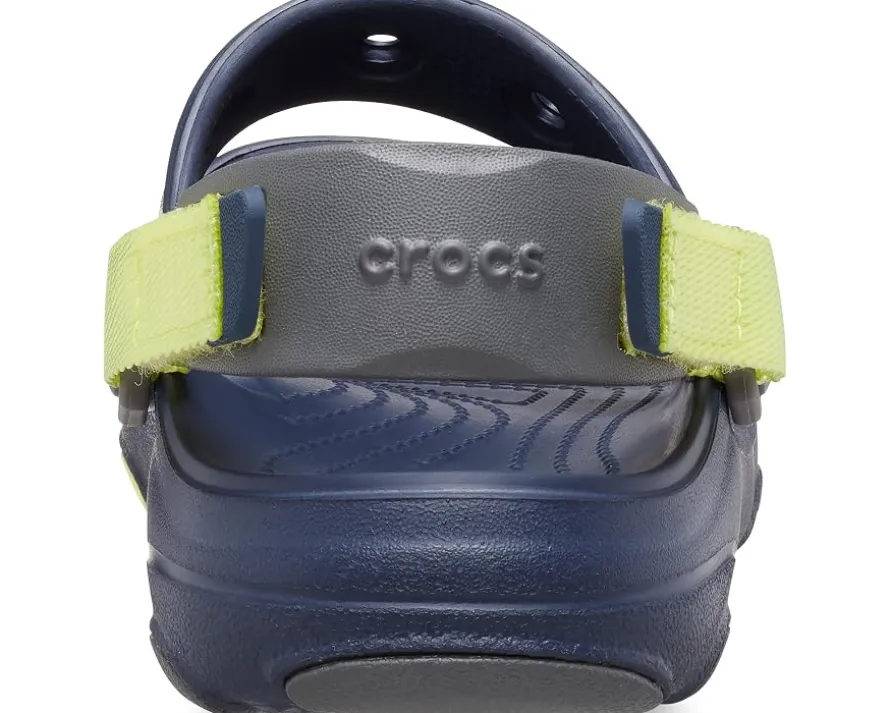 Crocs Kids Classic All-Terrain Sandal (Little Kid/Big Kid)