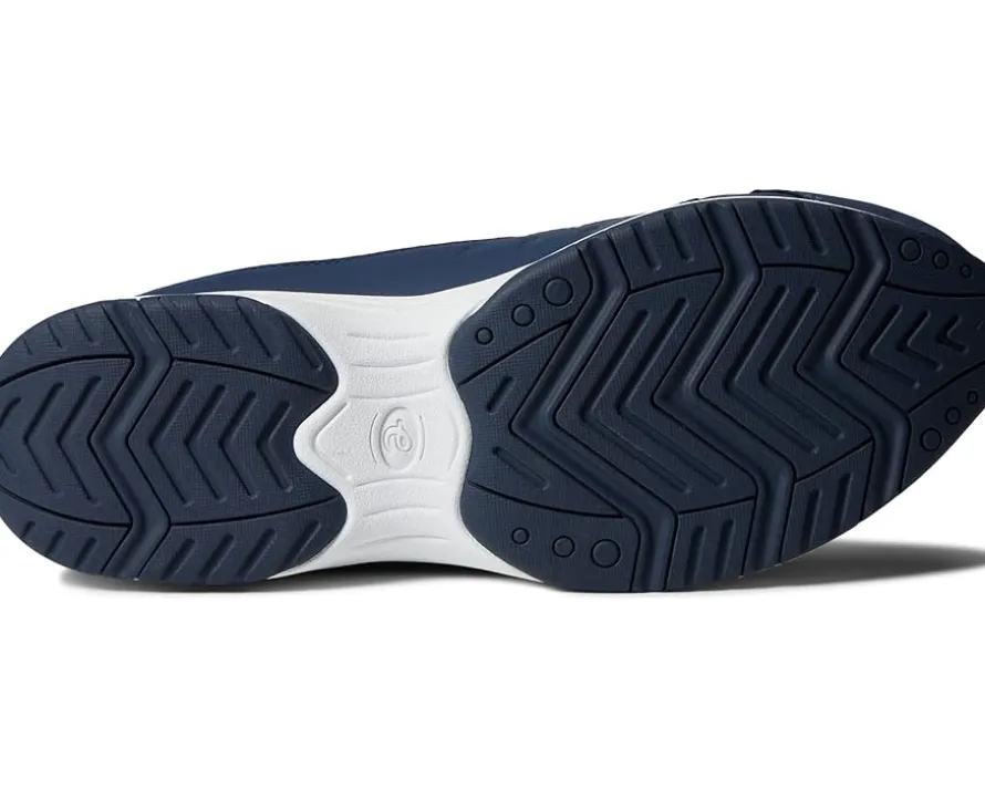 Easy Spirit Traveltime 595 Women's