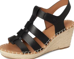 Gentle Souls by Kenneth Cole Capelin Women's
