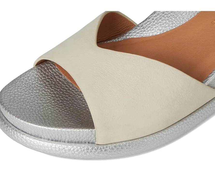 Gentle Souls by Kenneth Cole Jalleen Women's