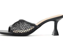 GUESS Kebba Women's