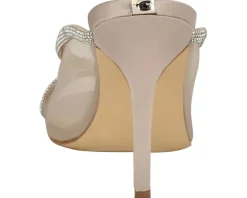 GUESS Mansa Women's