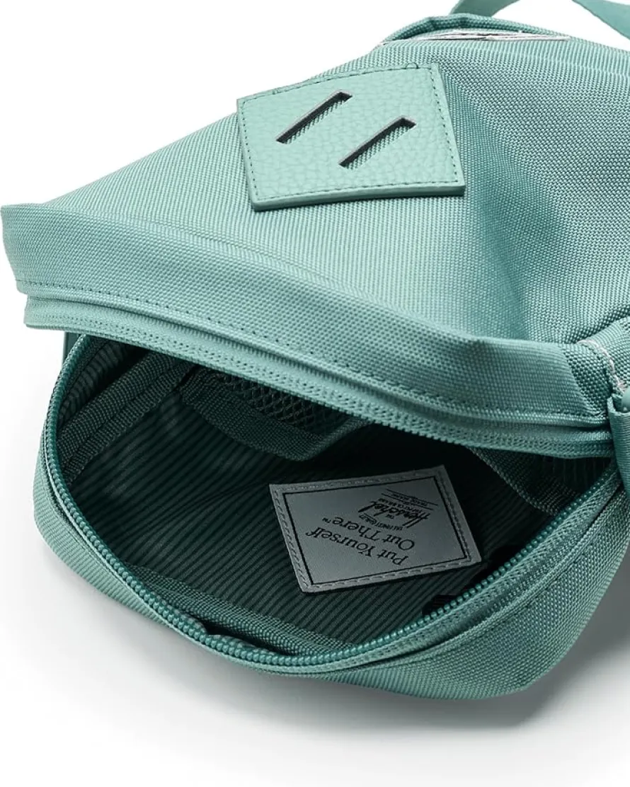 Herschel Supply Co. Herschel Heritageâ ¢ Crossbody