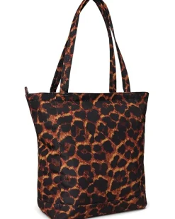 Herschel Supply Co. Herschel Retreat™ Tote
