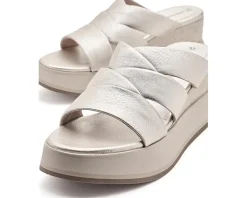 Johnston & Murphy Colleen Triple Band Slide Women's