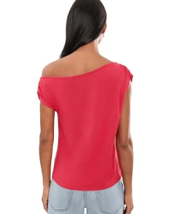 Liverpool Los Angeles Petite Short Sleeve Asymmetric Off-Shoulder Knit Top Women's