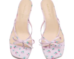 Madden Girl Charlotte Women's