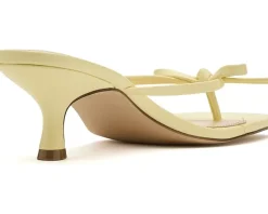 Madden Girl Charlotte Women's
