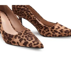 Madden Girl Grovve Women's
