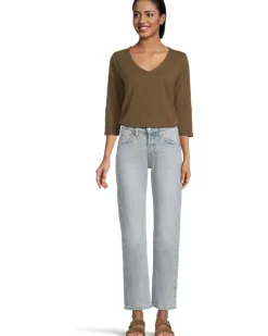 Mod-o-doc 3/4 Sleeve V-Neck Tee with Curved Hem Women's