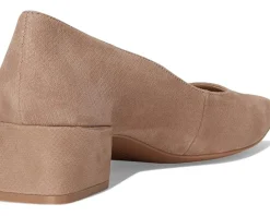 Naturalizer Jayla Pumps Women's