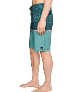 O'Neill Hyperfreak Heat Block 21'' Boardshorts Men's
