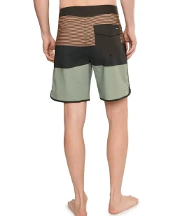 Quiksilver Surfsilk Tijuana 19 Boardshorts Men's