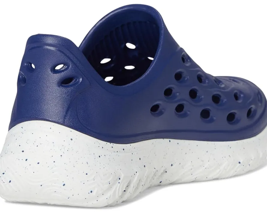 Rugged Shark Kids Rift EVA Sneaker (Little Kid/Big Kid)