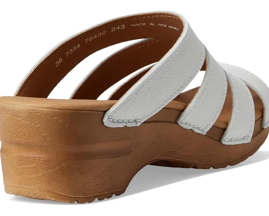 Sanita Monika Women's