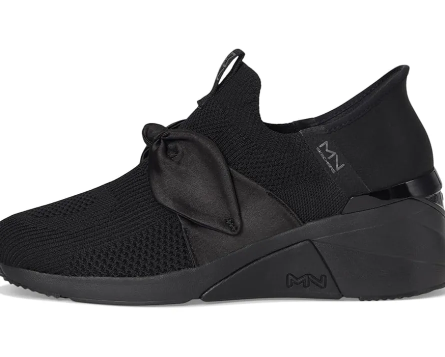 SKECHERS A Wedge - Enzie Hands-Free Slip-Ins Women's