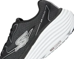 SKECHERS Max Cushioning Endeavour Galloway Women's