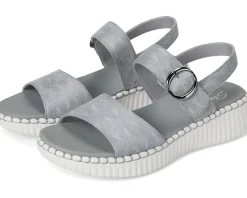SKECHERS Wilshire Boulevard - Illusion Of Love Women's