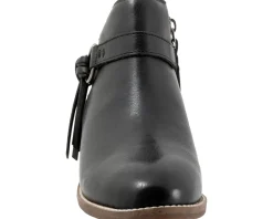 SoftWalk Reade Women's