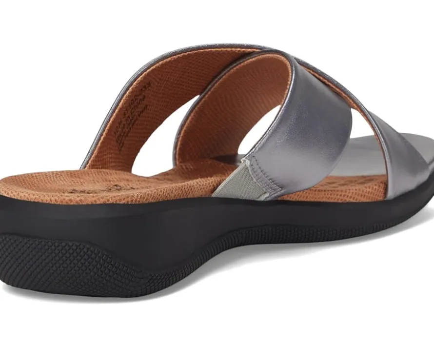 SoftWalk Tillman Women's