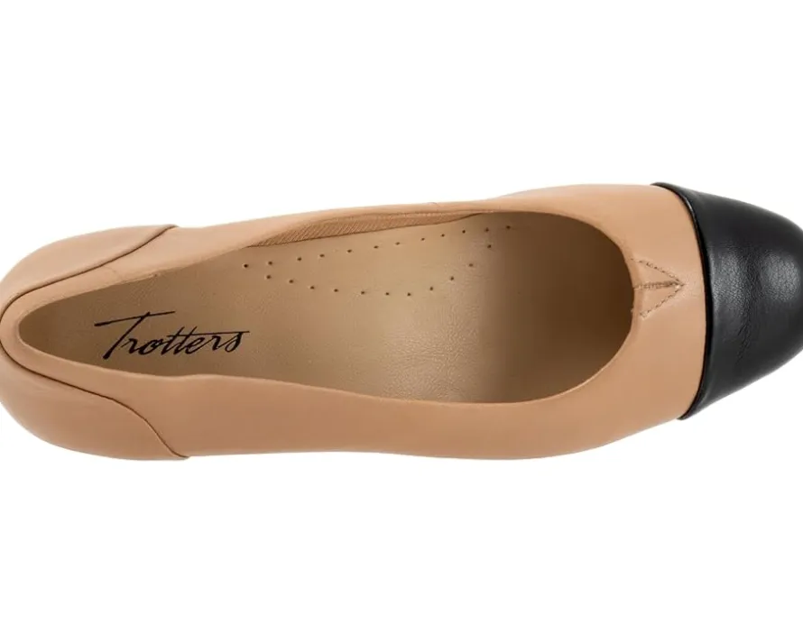 Trotters Daisy Women's