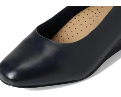 Trotters Denisse Women's