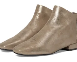 Vaneli Elide Women's